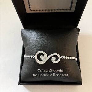 NEW IN BOX Cubic zirconia adjustable bracelet